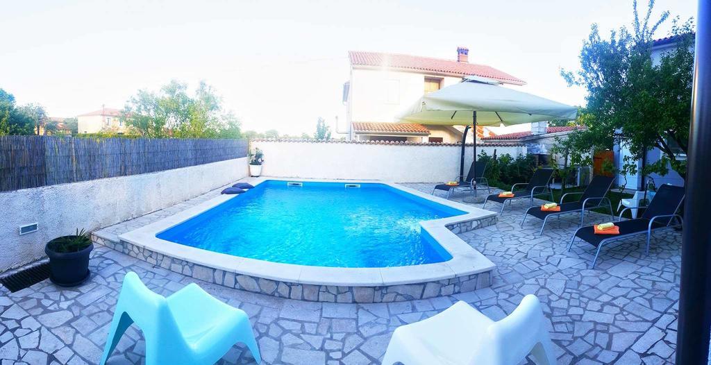 Guest House Ilic Loborika 外观 照片