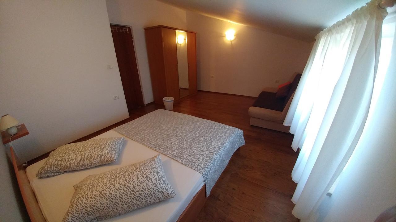 Guest House Ilic Loborika 外观 照片
