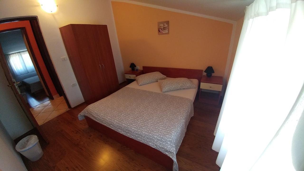 Guest House Ilic Loborika 外观 照片